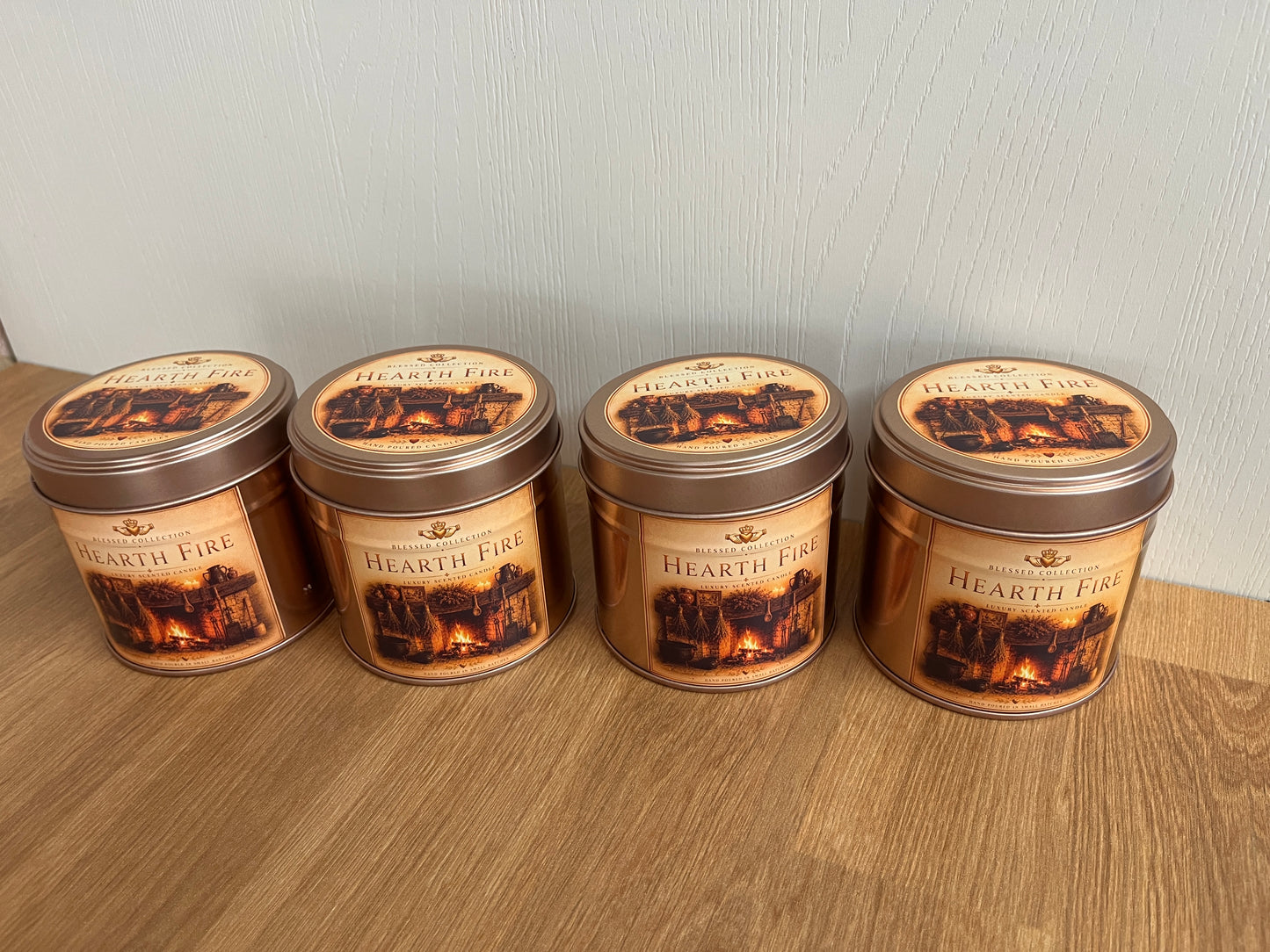 Hearth Fire

Luxury Scented Candle • 250ml (25cl)