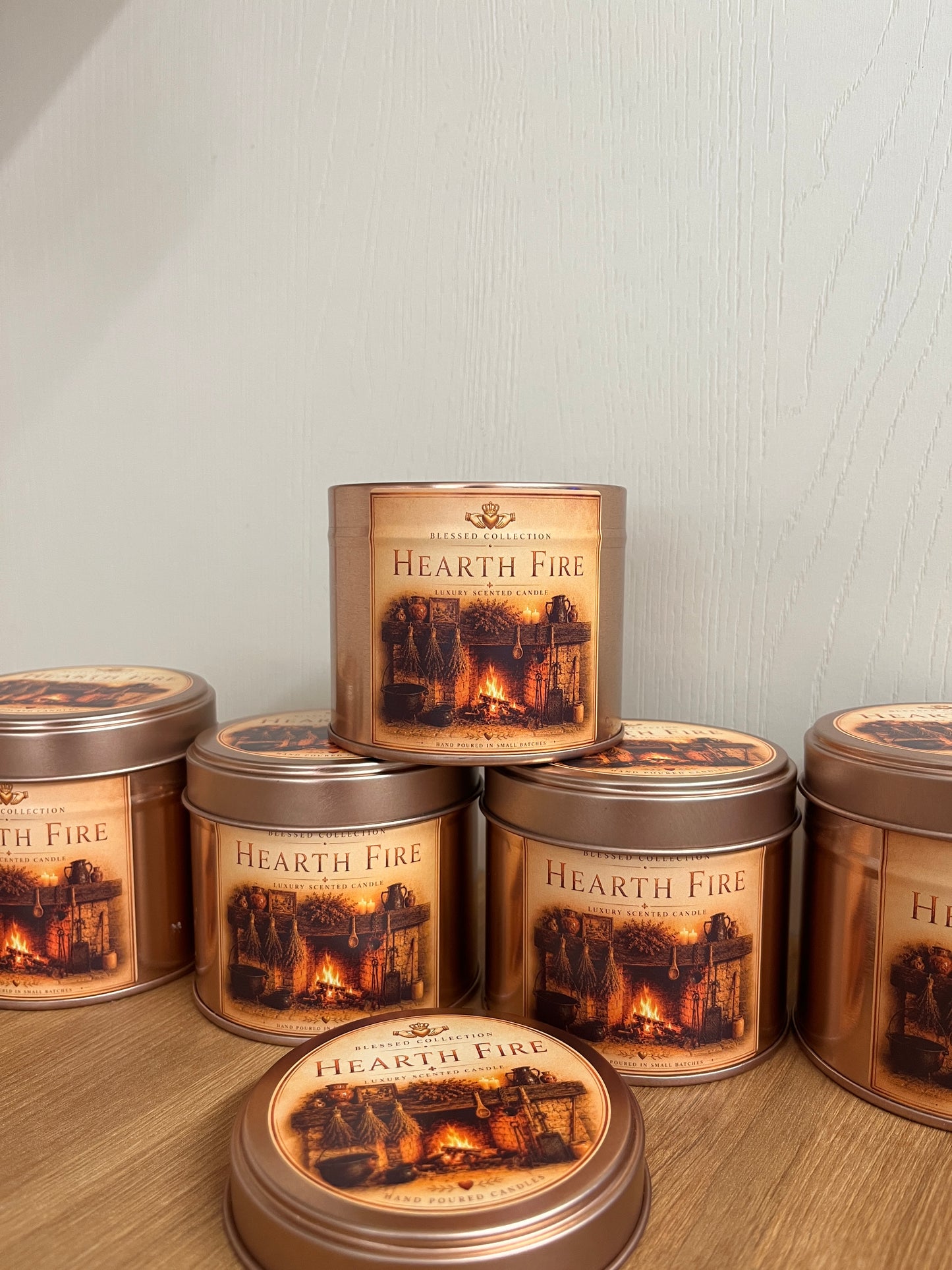 Hearth Fire

Luxury Scented Candle • 250ml (25cl)