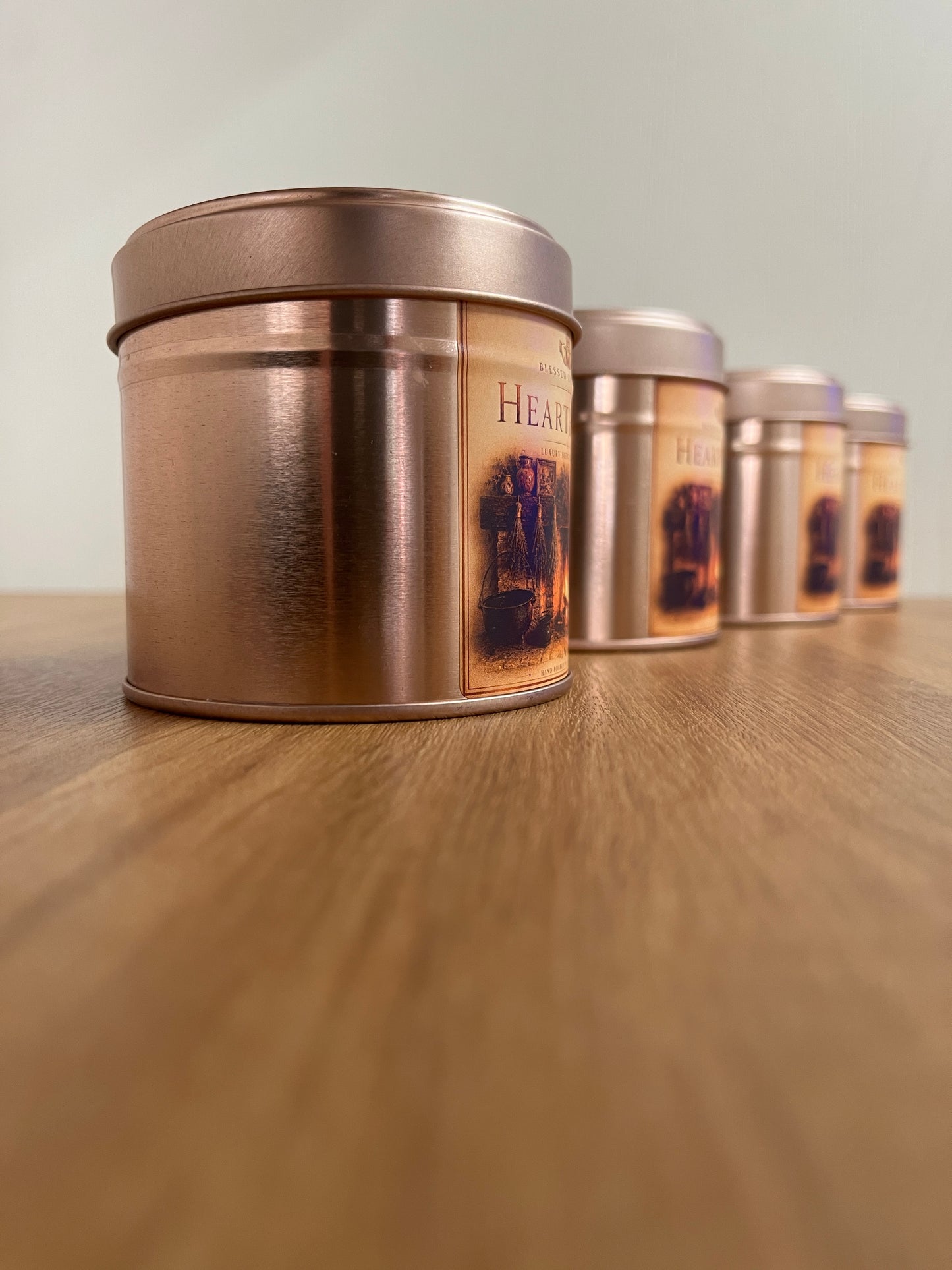 Hearth Fire

Luxury Scented Candle • 250ml (25cl)